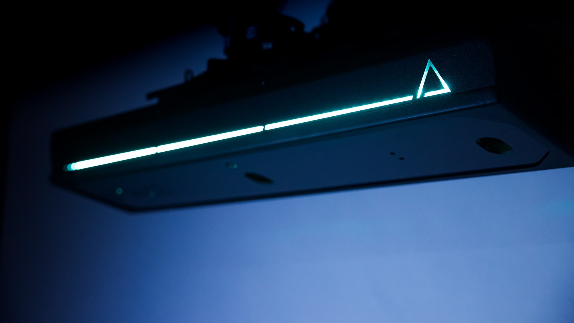 Apogee mounted with glow
