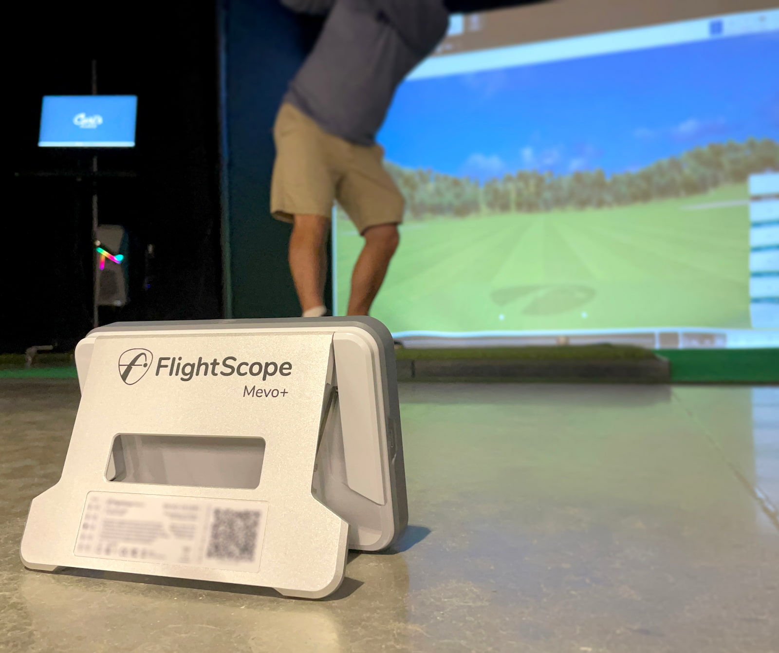 Golfer using Flightscope Mevo+ in Carl's DIY Enclosure