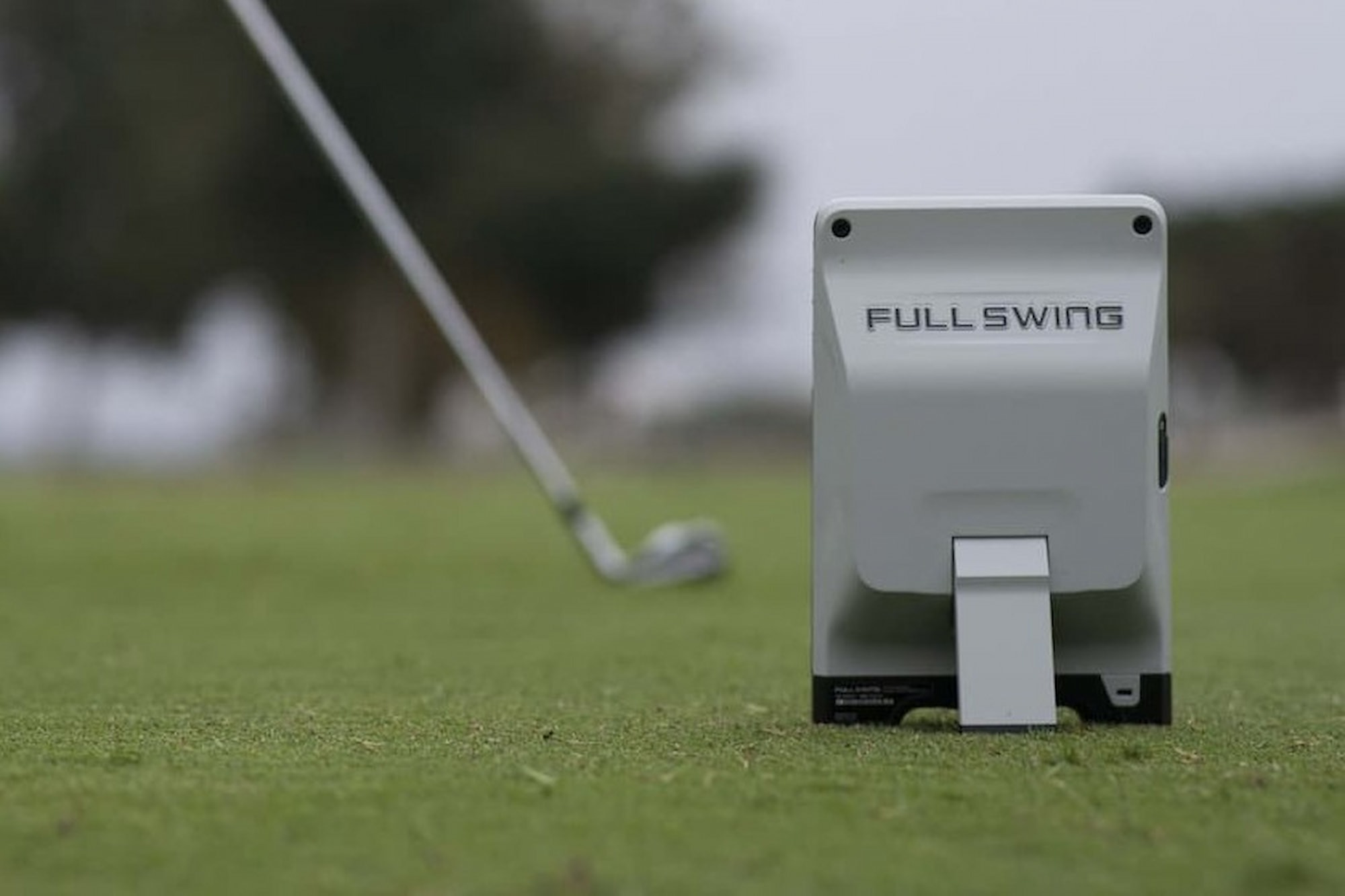 Full Swing Kit at ball address from behind