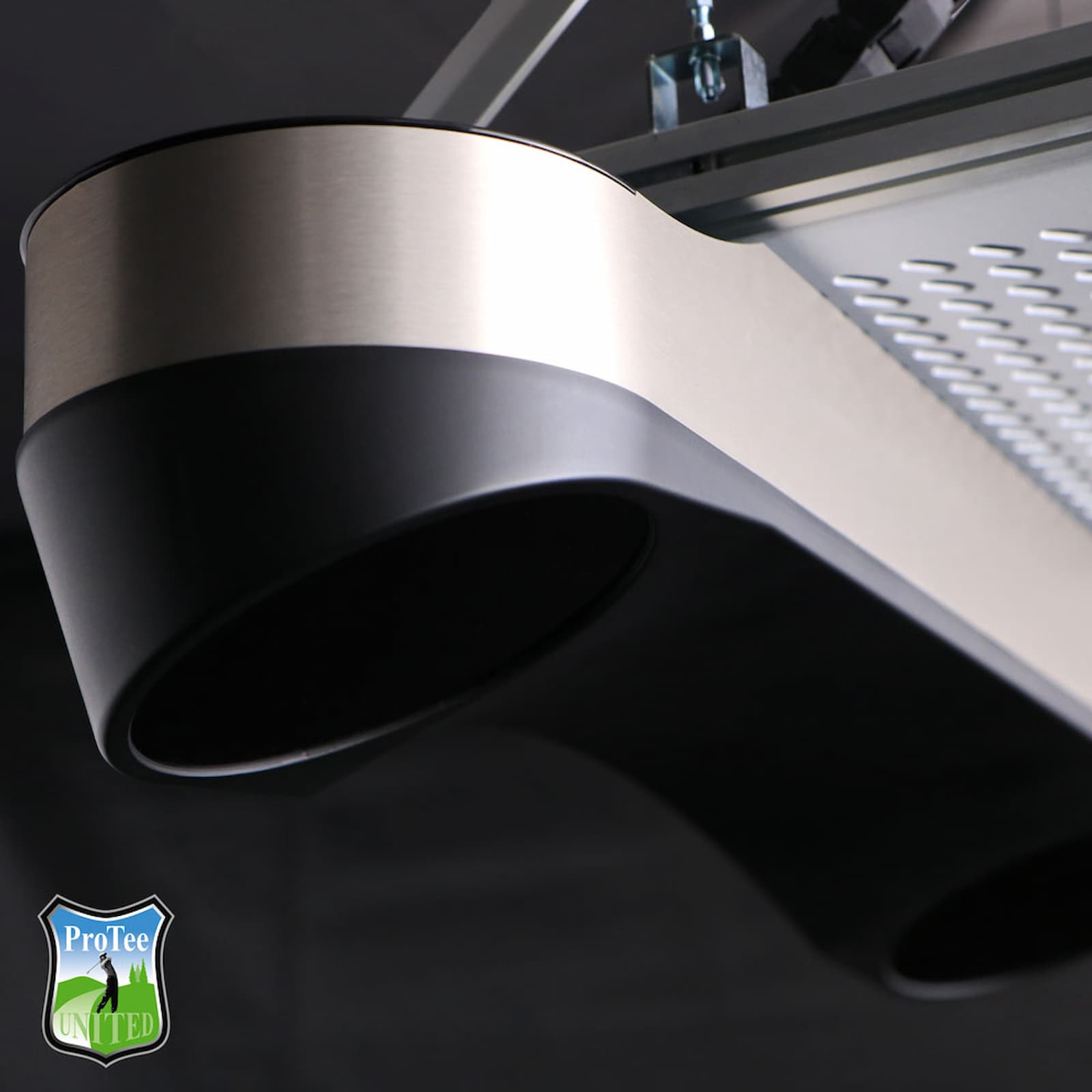 ProTee VX Launch Monitor and frame mount